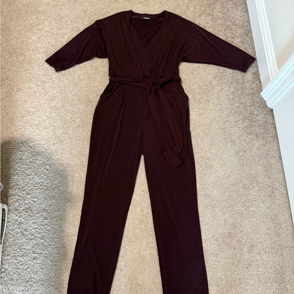 Express Burgundy Faux-Wrap Tie Waist Jumpsuit Size Small - Picture 5 of 7